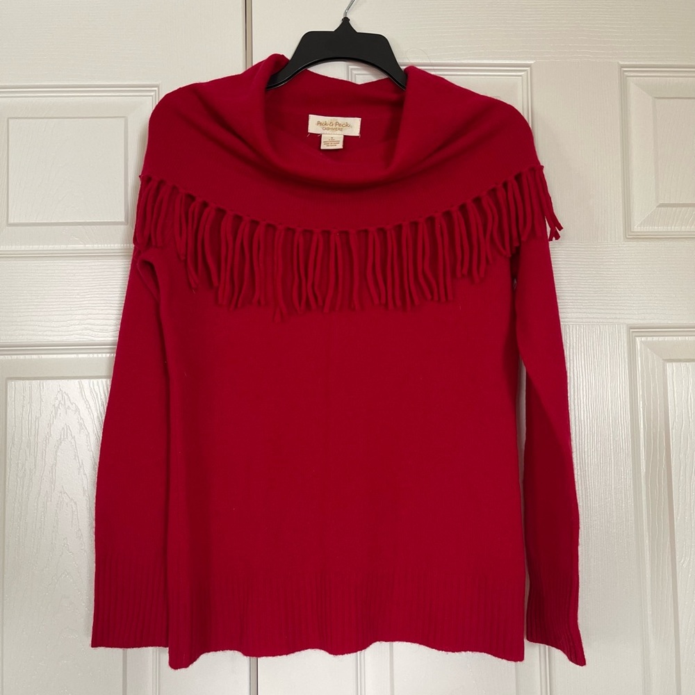 Cashmere sweater with large tasseled cowl collar